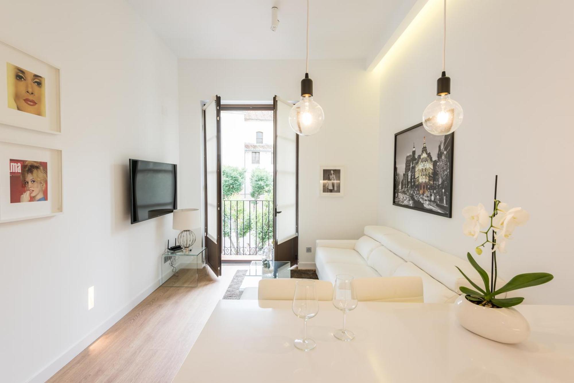 Malasana Plaza Apartment Madrid Exterior photo