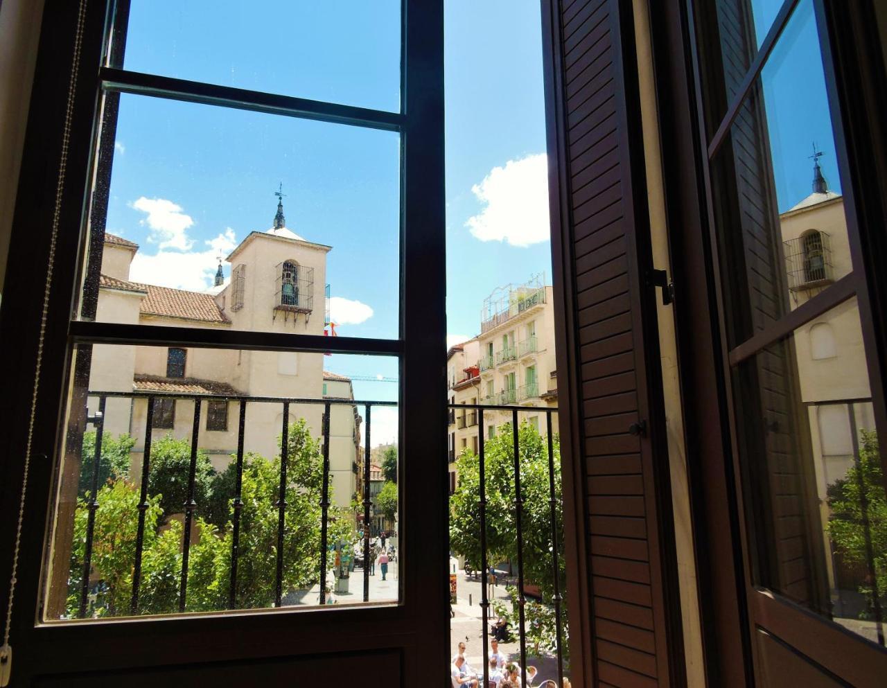 Malasana Plaza Apartment Madrid Exterior photo