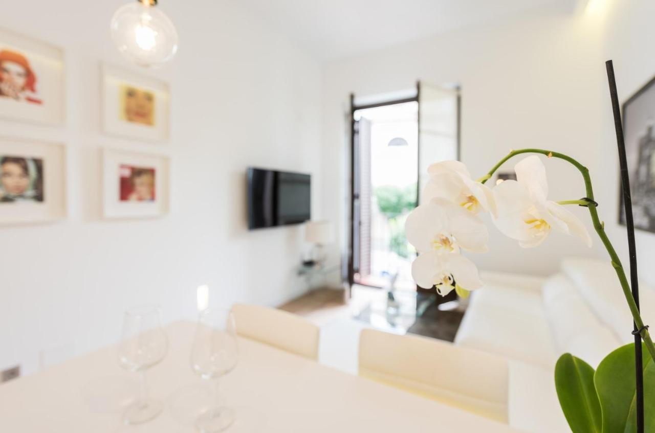 Malasana Plaza Apartment Madrid Exterior photo